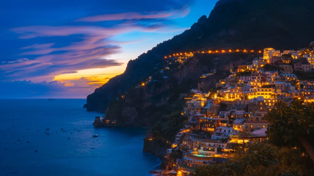 Noleggio barca tra Amalfi e Positano, il tour in barca con lo skipper o guidando tu